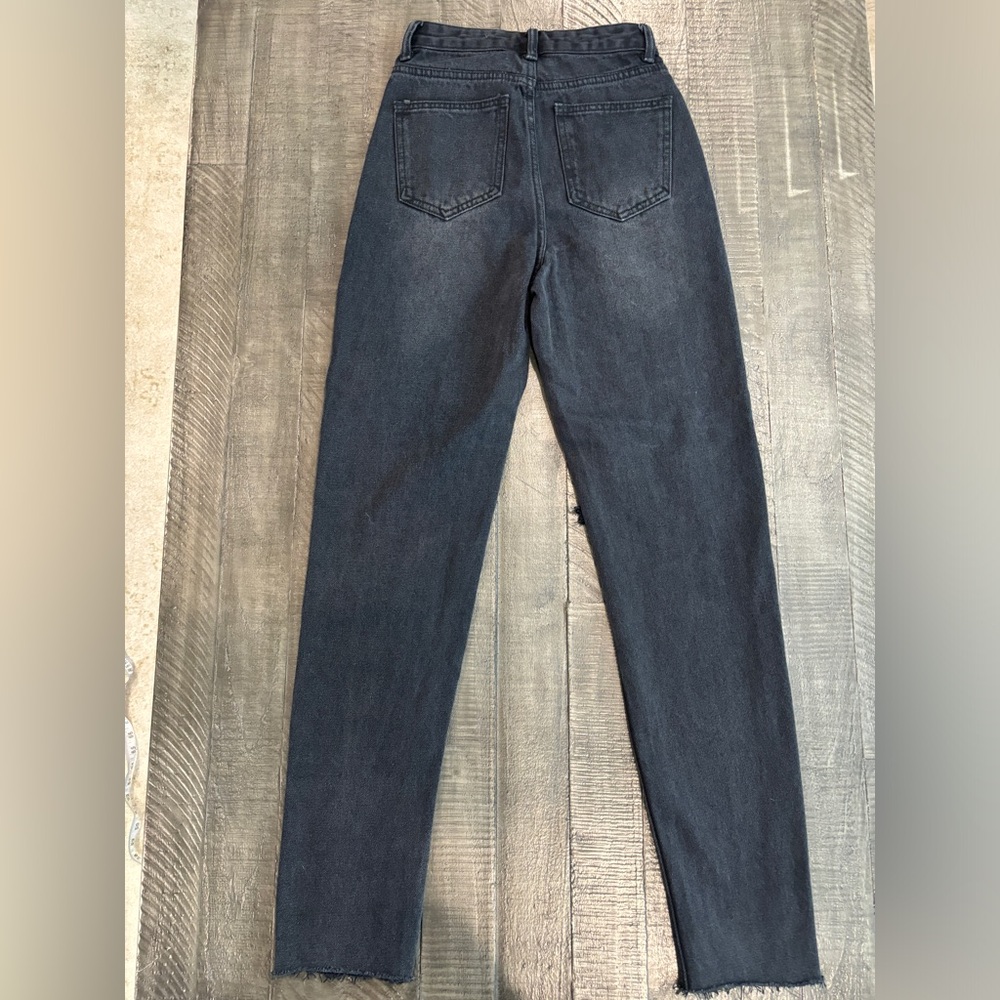 Shein Ripped Jeans - Picture 2 of 7